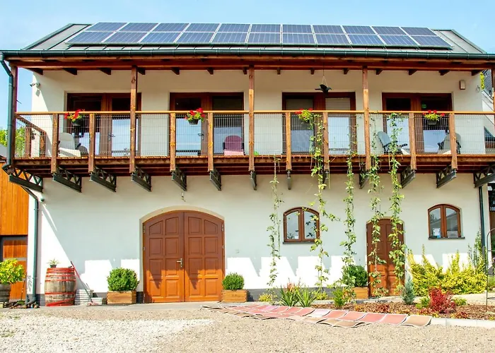Winnica Plochockich Country House