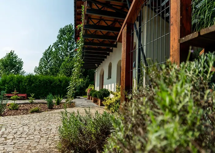 Winnica Plochockich Country House