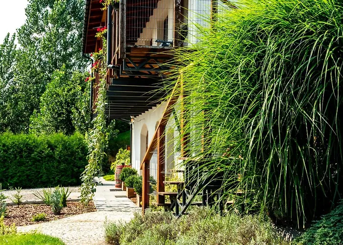 Winnica Plochockich Country House